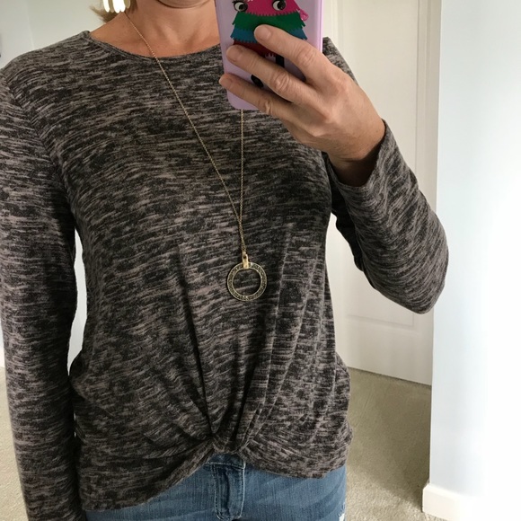 Twist Front Long Sleeve Top - Picture 5 of 6